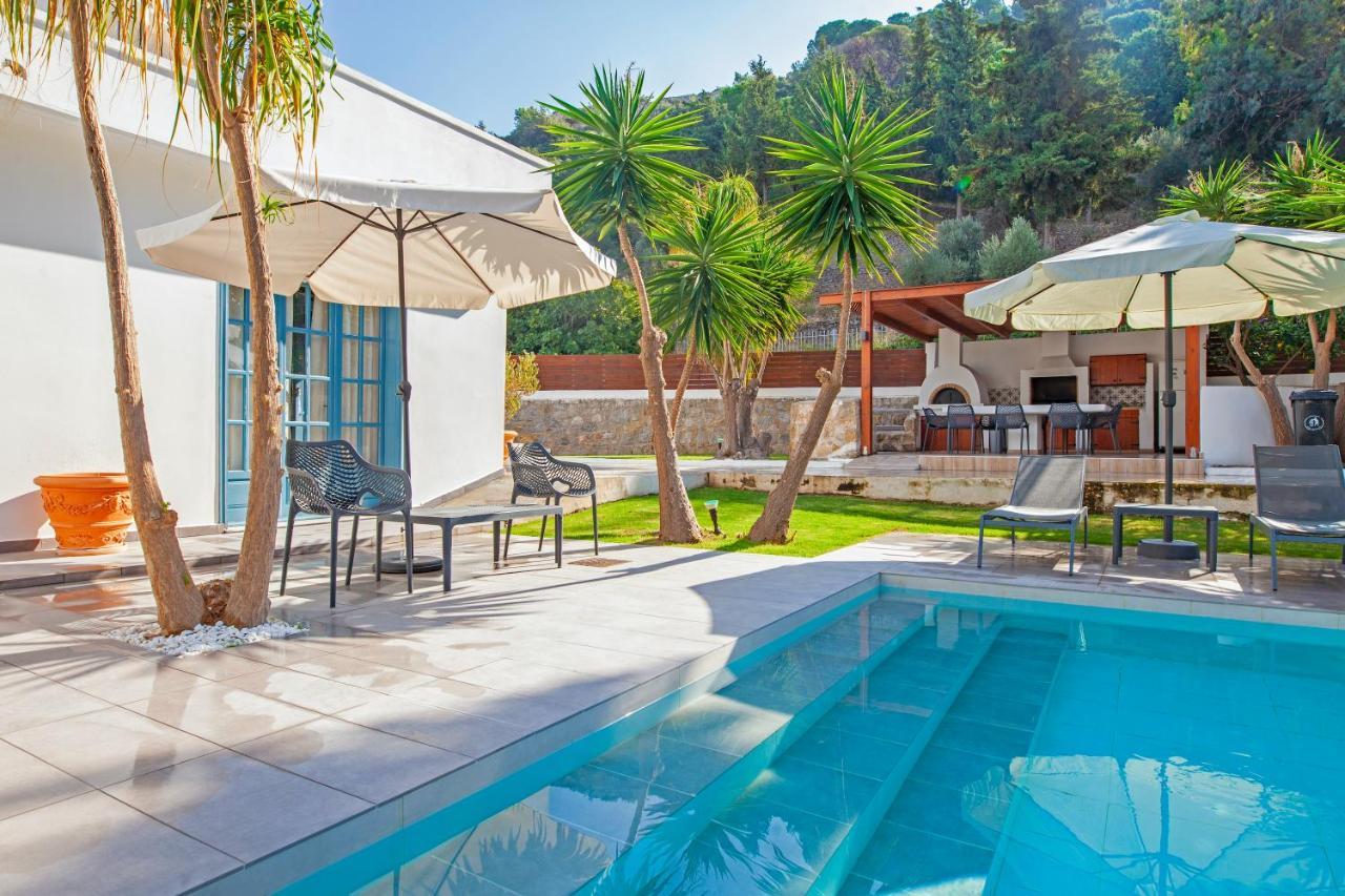 Bella Foresta Villa II Ixia  Buitenkant foto