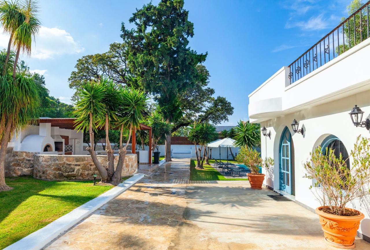 Bella Foresta Villa II Ixia  Buitenkant foto