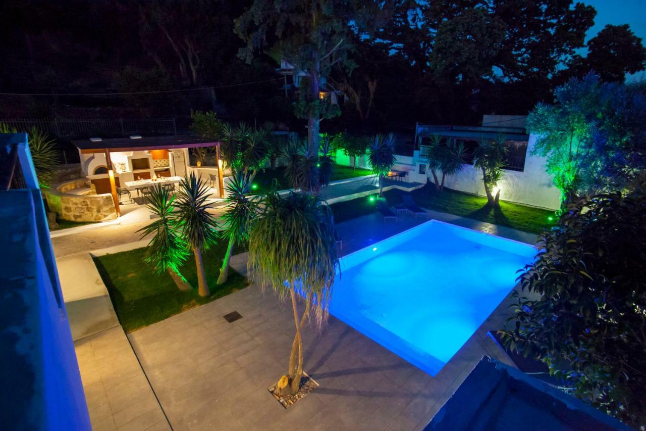 Bella Foresta Villa II Ixia  Buitenkant foto